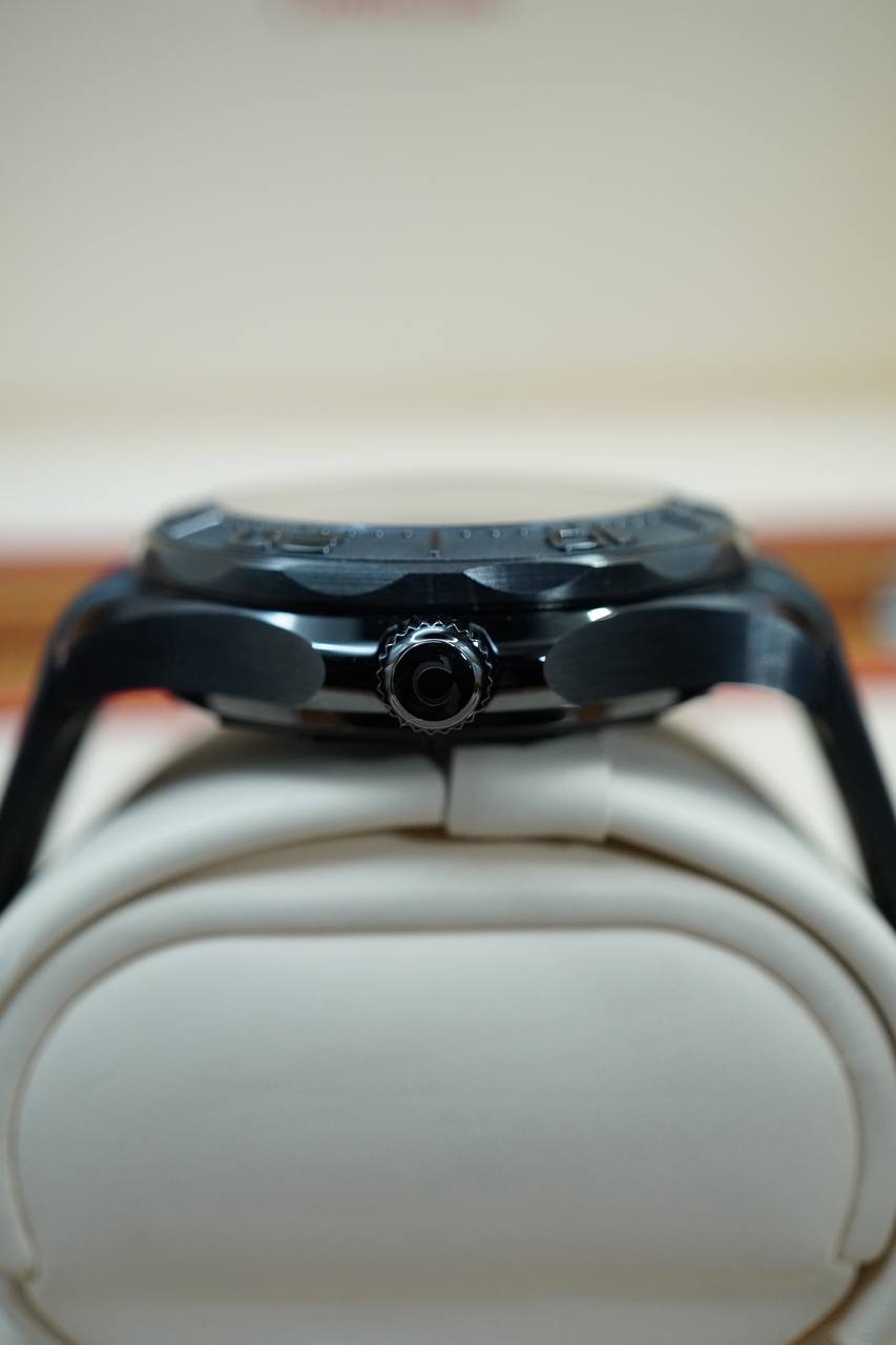 Omega Seamaster Diver 300M “Black Phantom”