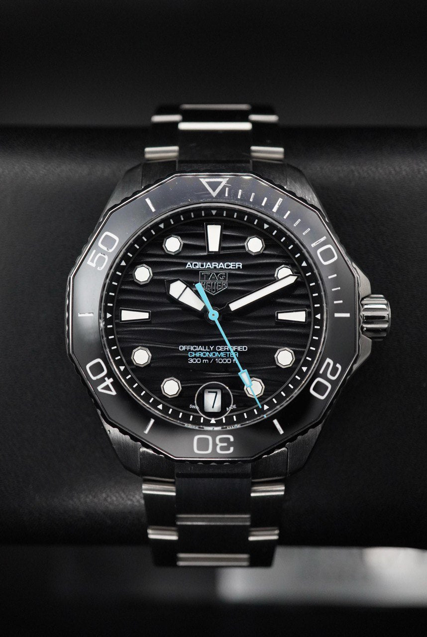 Tag Heuer Aquaracer Professional 300M DATE 42 mm