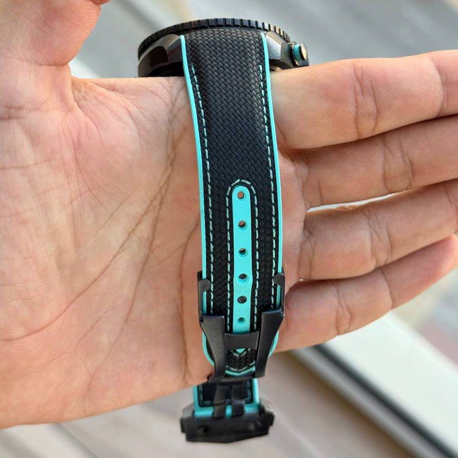 Omega Seamaster Planet Ocean 600m Deep Black Emirates Team New Zealand 45.5mm