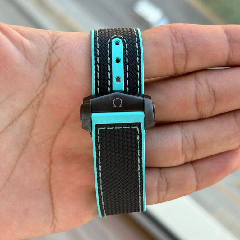 Omega Seamaster Planet Ocean 600m Deep Black Emirates Team New Zealand 45.5mm