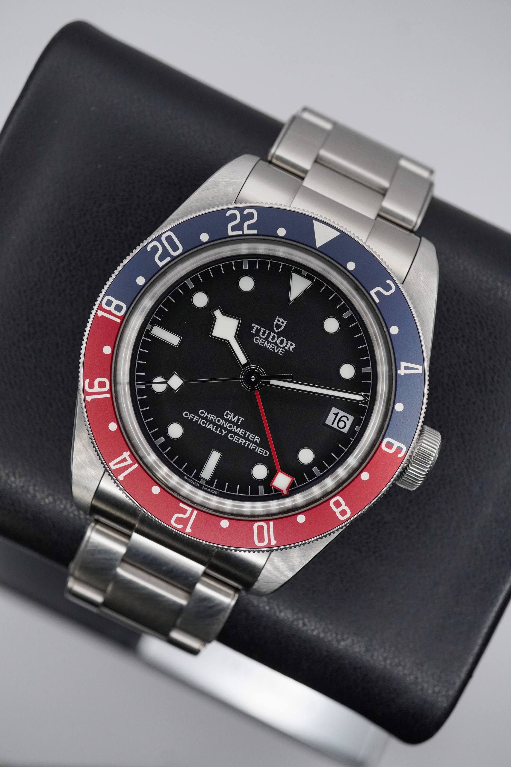 Tudor Black Bay GMT Pepsi 41mm