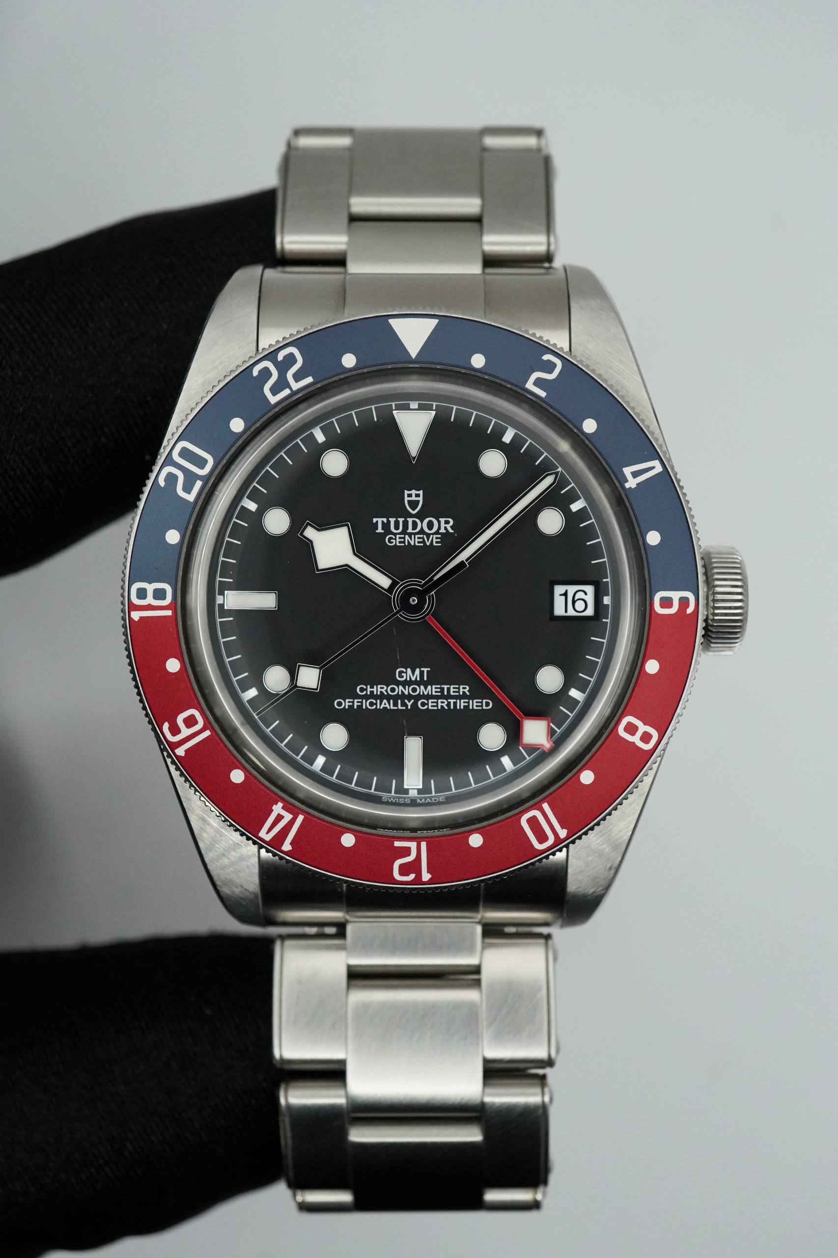 Tudor Black Bay GMT Pepsi 41mm