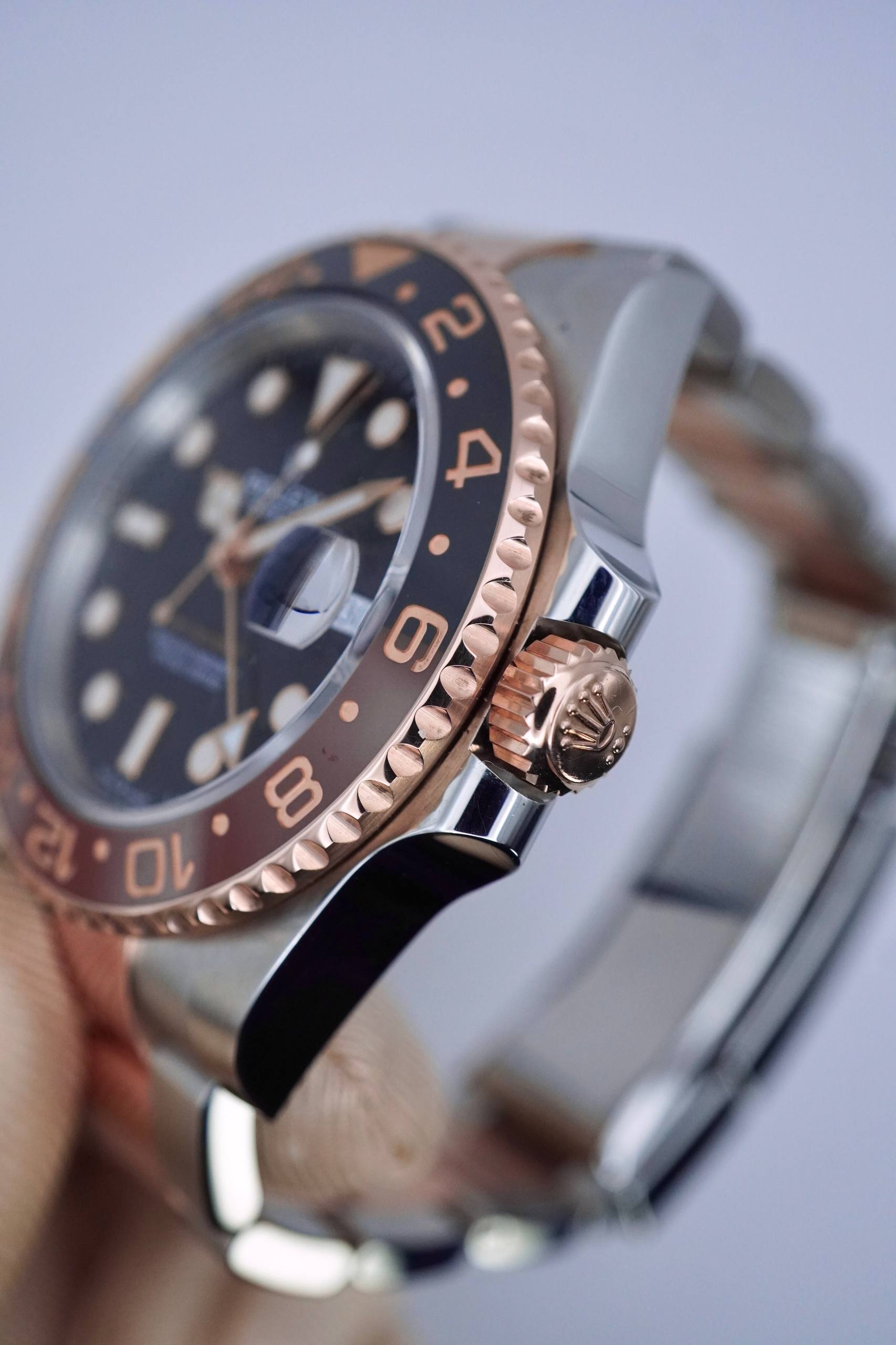 Rolex GMT-MASTER II “Rootbeer” 40mm