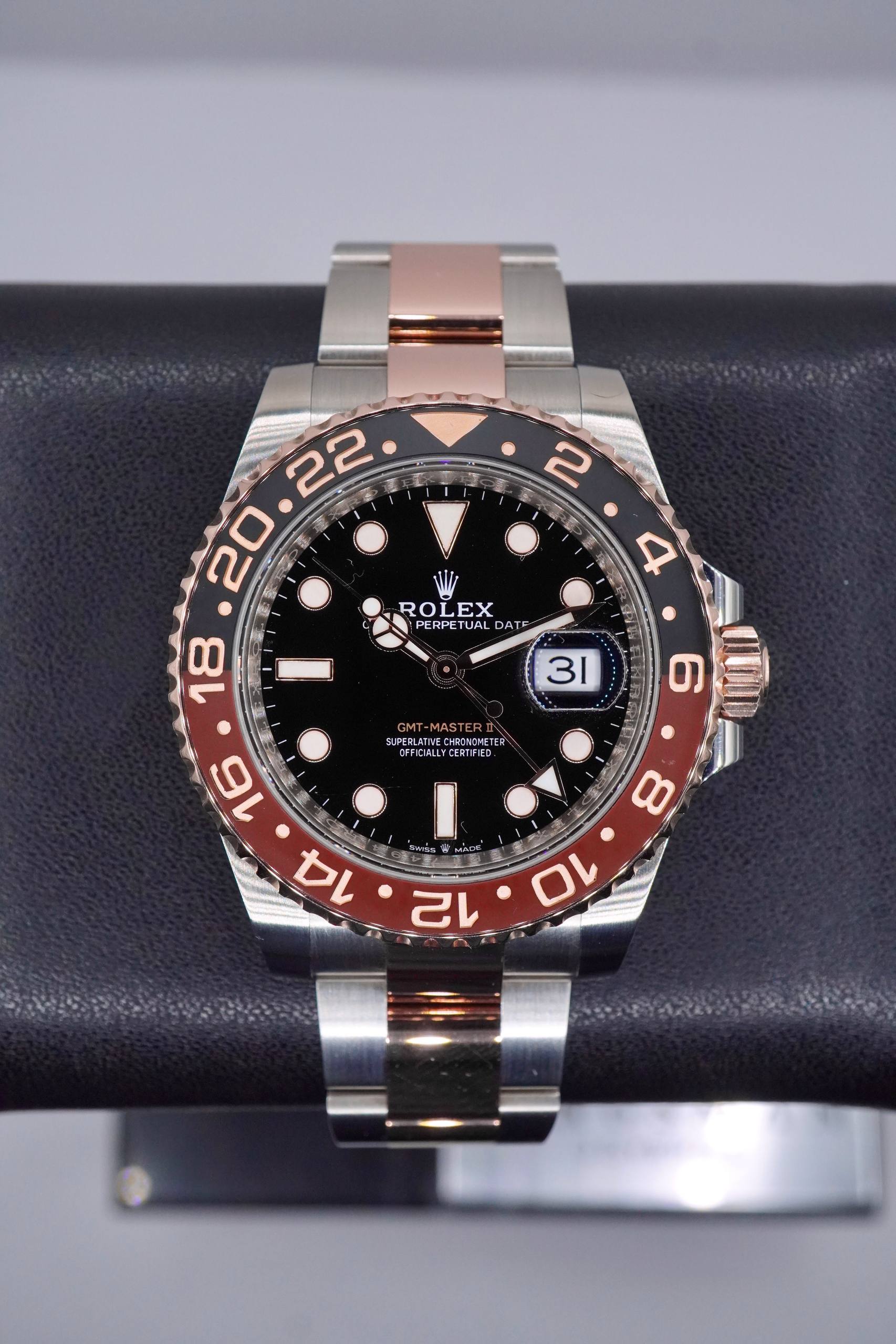Rolex GMT-MASTER II “Rootbeer” 40mm
