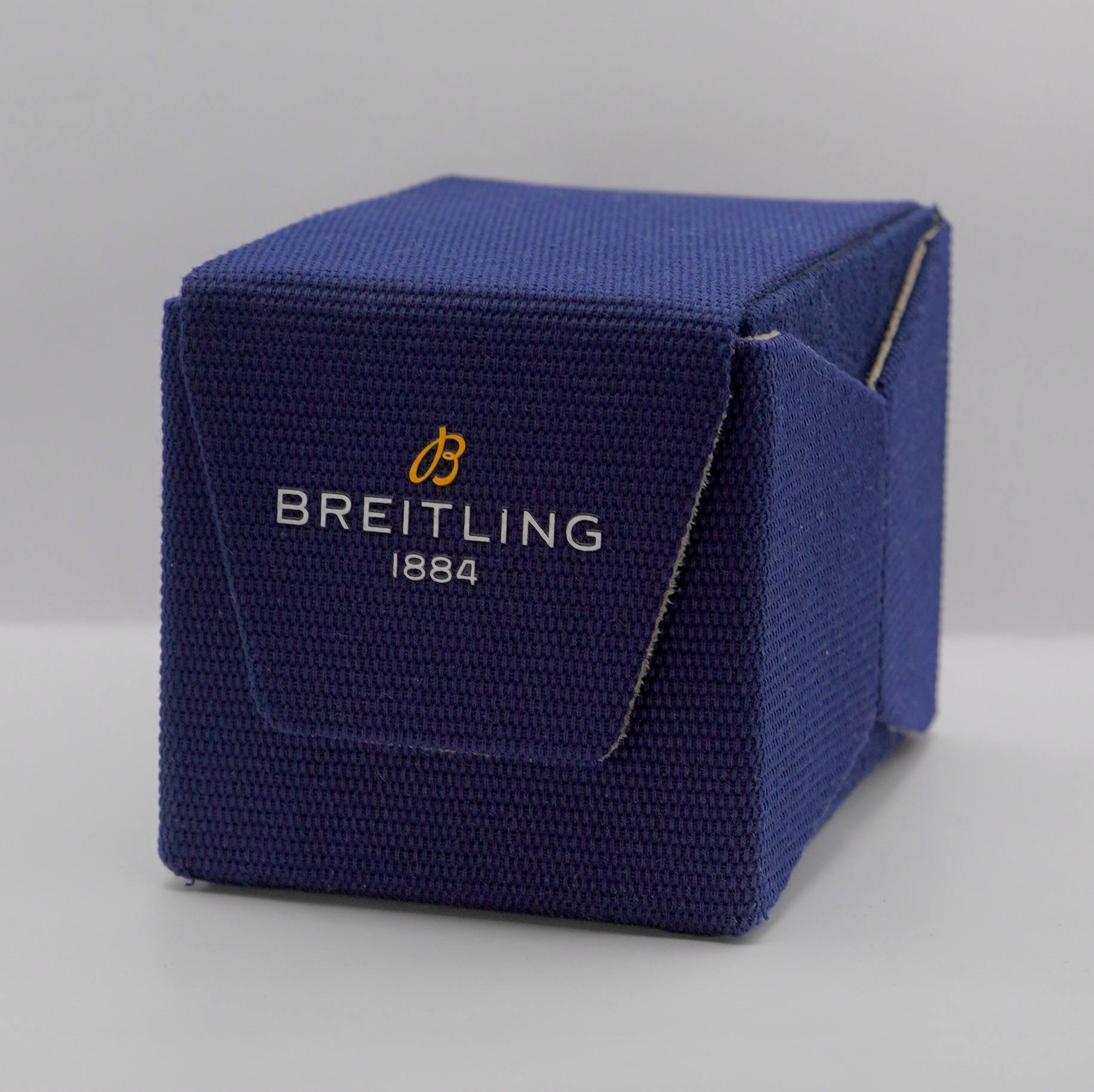 Breitling Endurance Pro Rojo Fibra de Carbono Chronograph