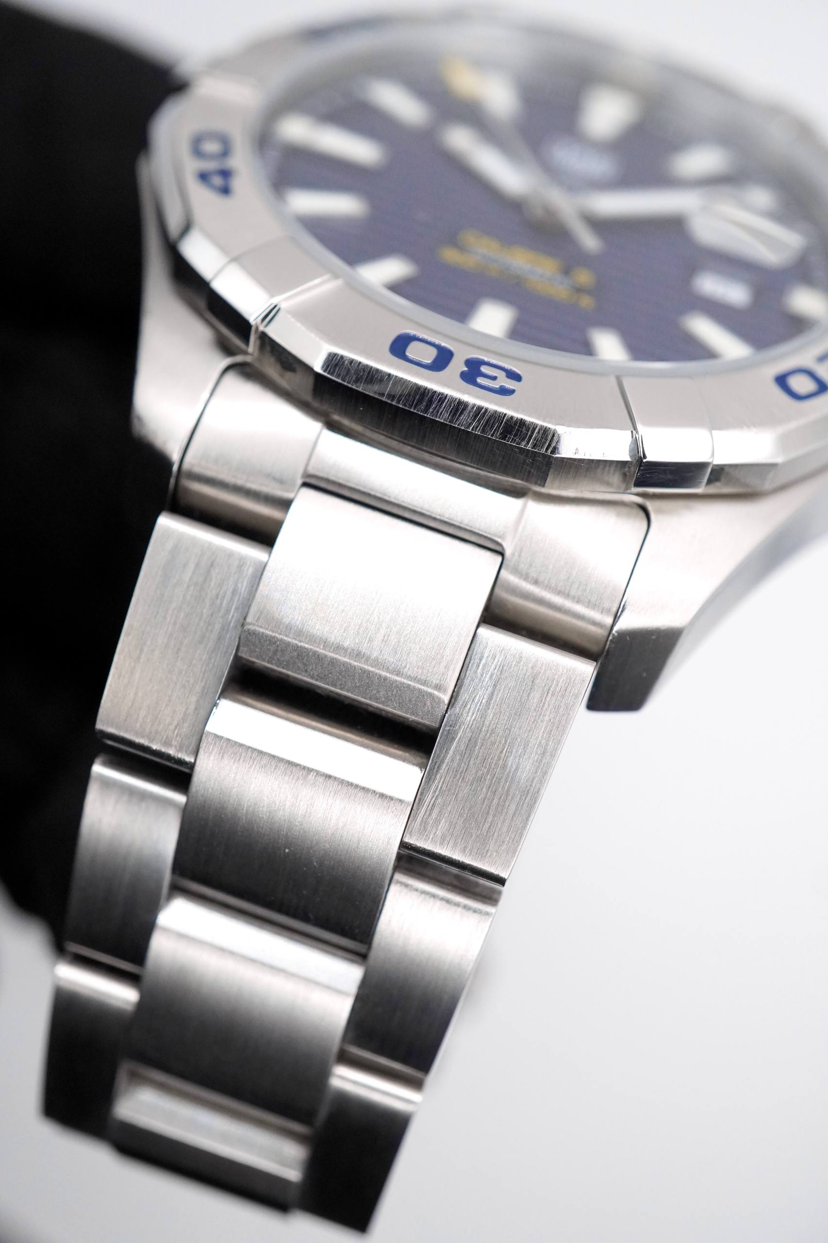 Tag Heuer Aquaracer 300M Calibre 5