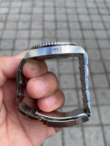 Rolex GMT-MASTER ll "Pepsi" Oystersteel 40mm Dial Negro