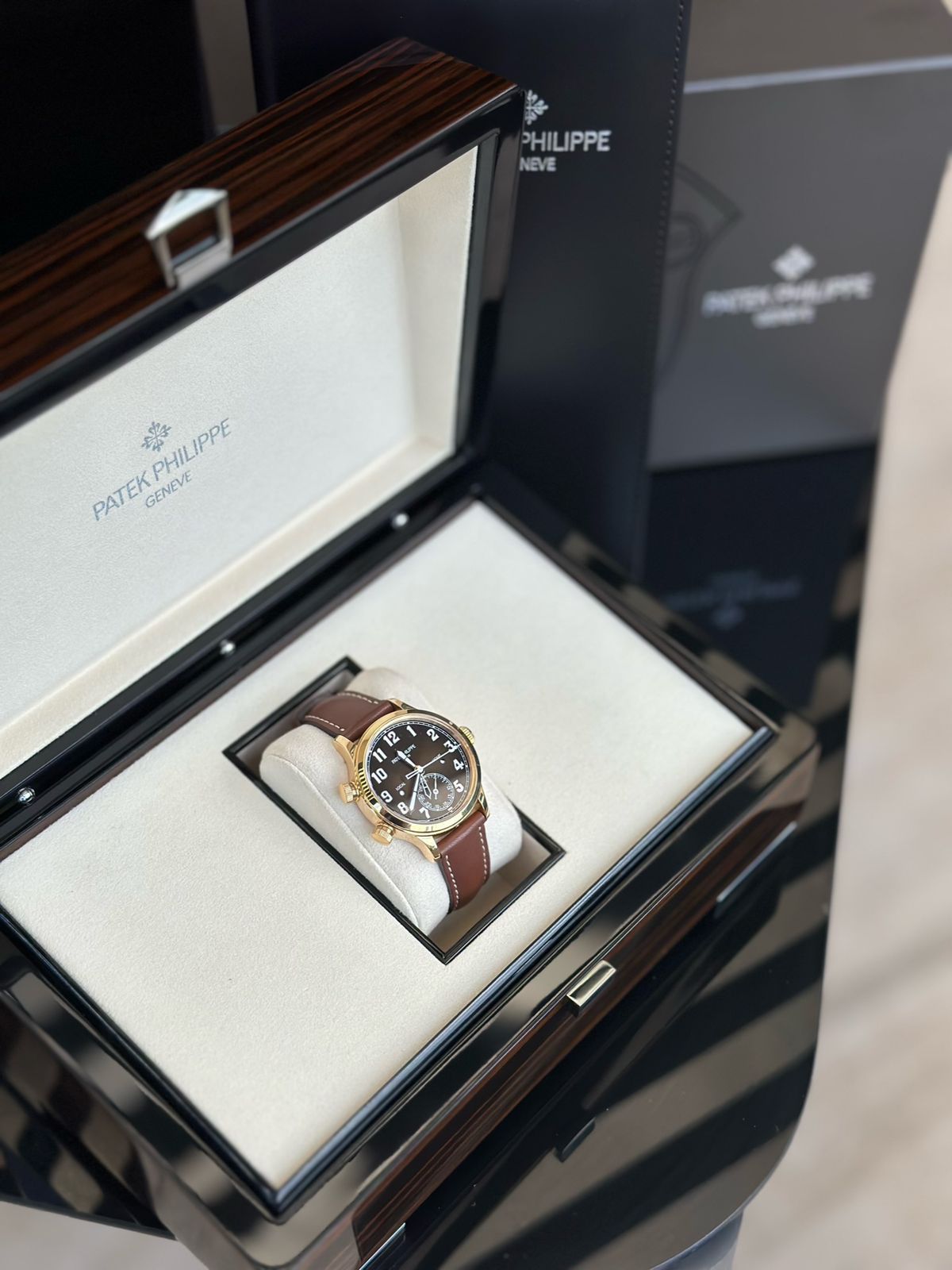 Patek Philippe Pilot Travel Time Calatrava 37.5 mm