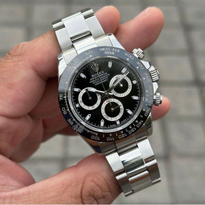 Rolex Daytona “black dial”