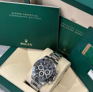 Rolex Daytona “black dial”