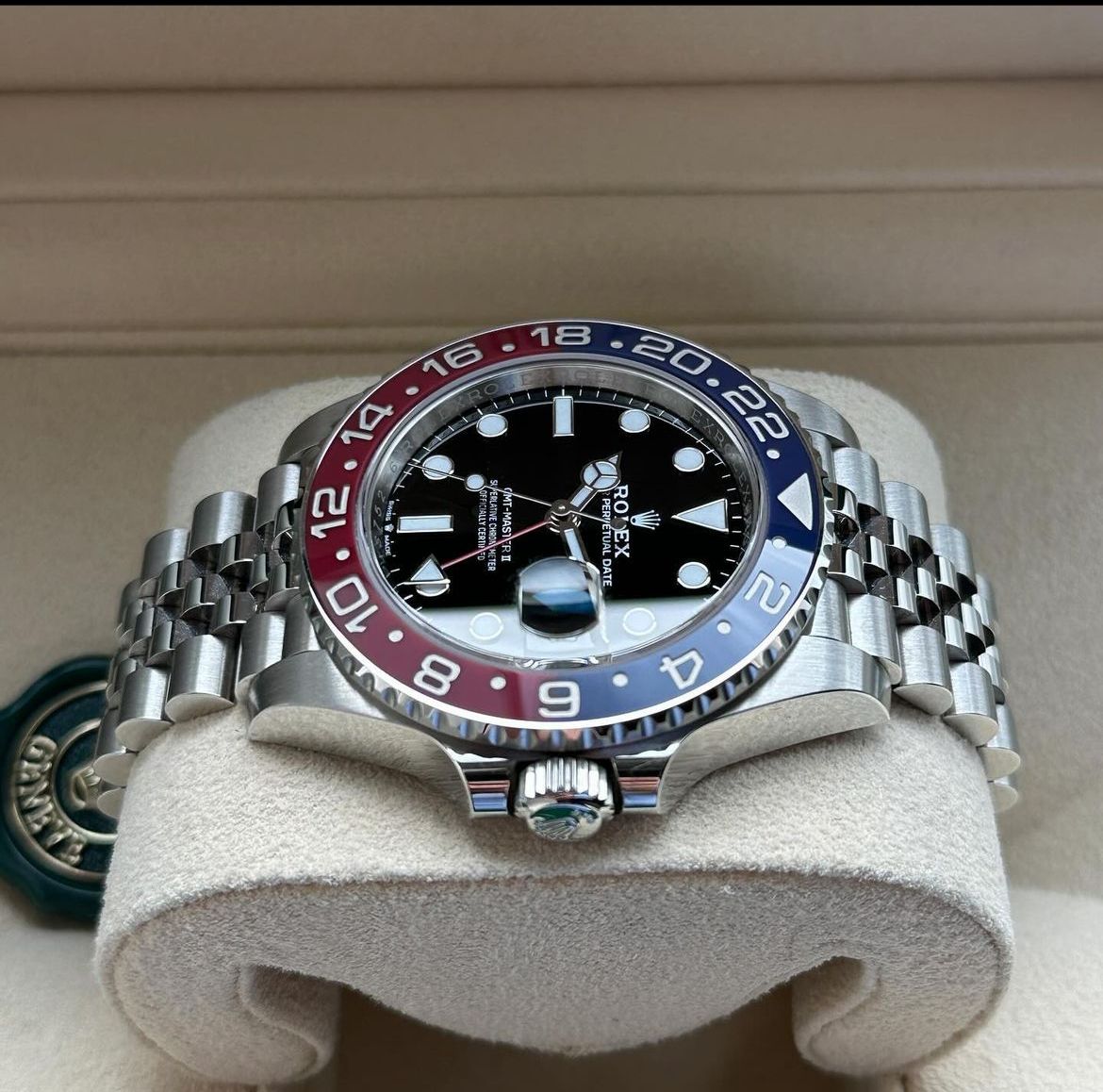 Rolex GMT-MASTER ll "Pepsi" Oystersteel 40mm Dial Negro
