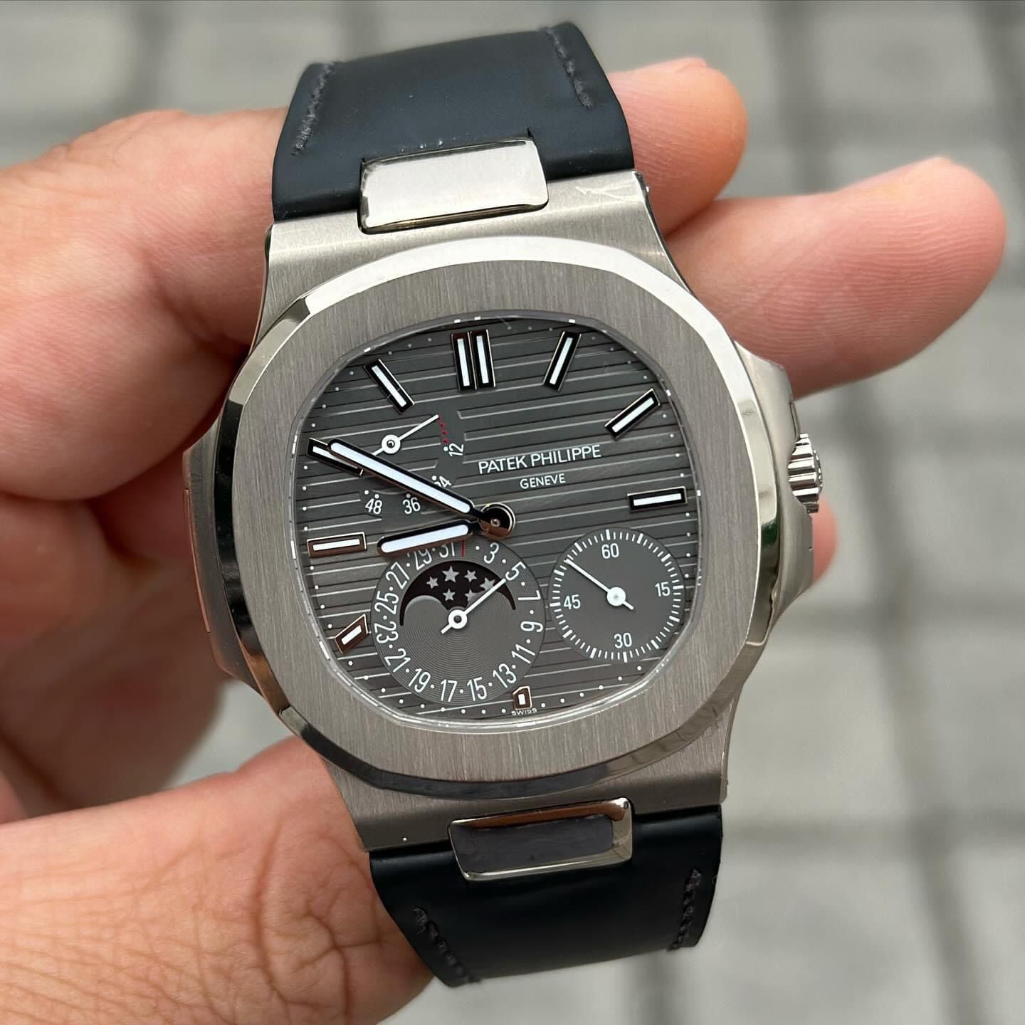 Patek Philippe Nautilus  White Gold 18k