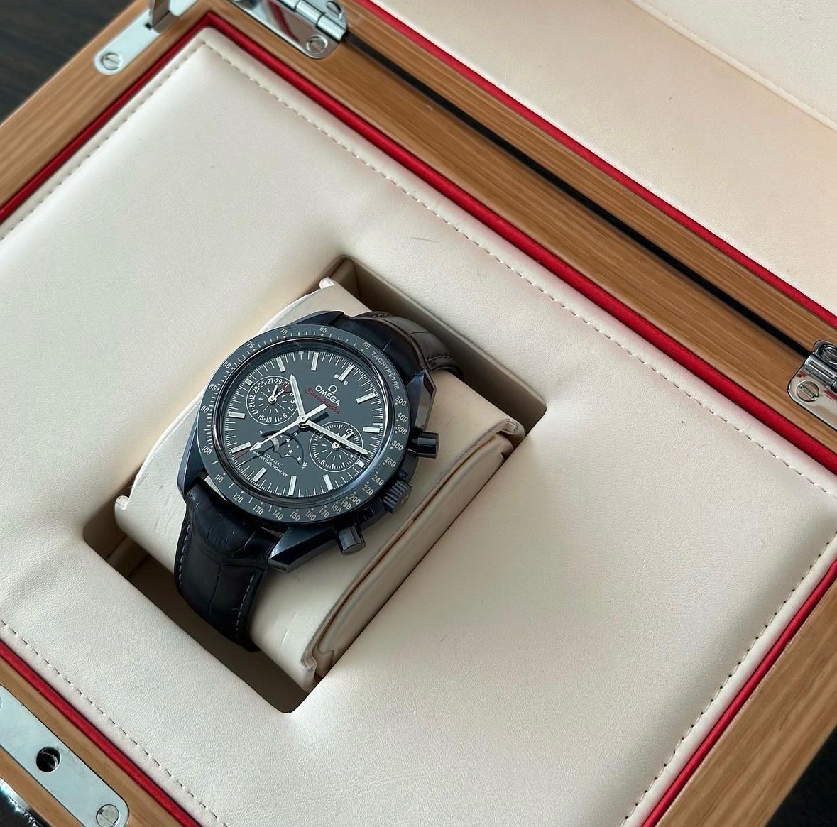 Omega Speedmaster Moonphase Chronograph "Blue Side of The Moon"
