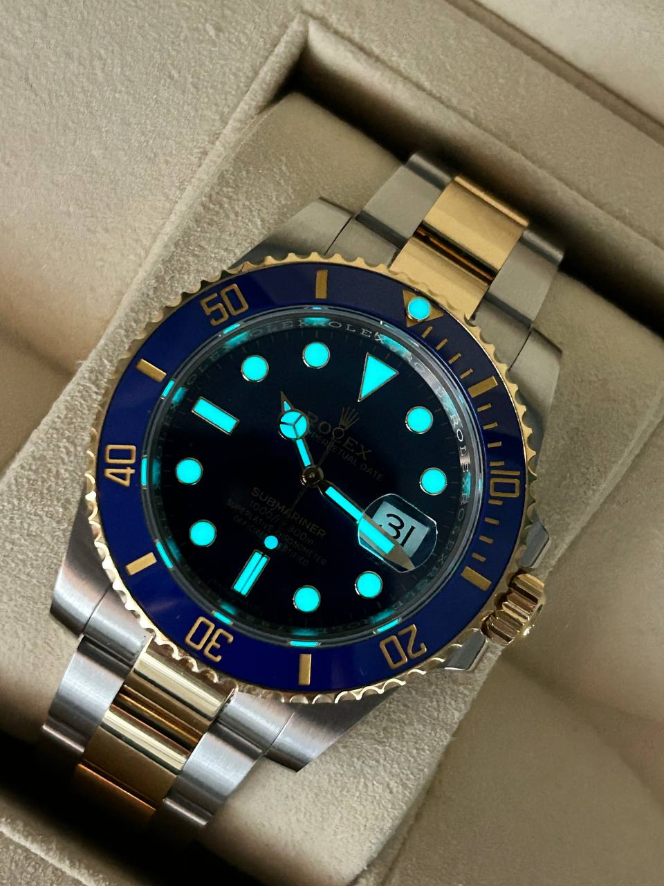 Rolex Submariner "Bluesy" Oystersteel Oro 40mm Dial Azul