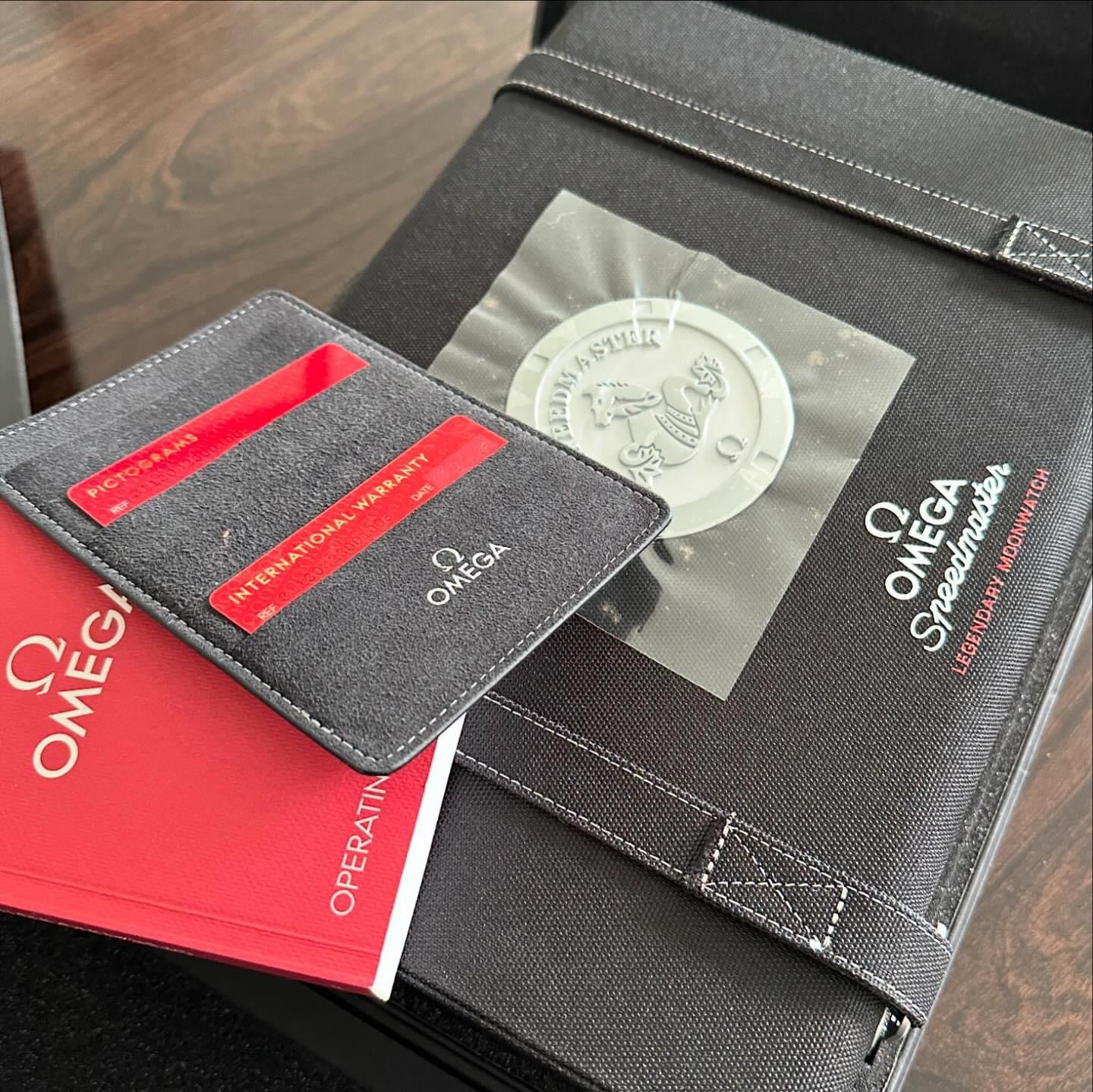 Omega Speedmaster Hesalite Professional Moonwatch Calibre 1861