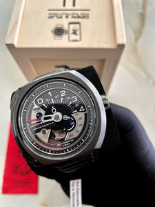 Reloj Seven Friday V-series V3/01