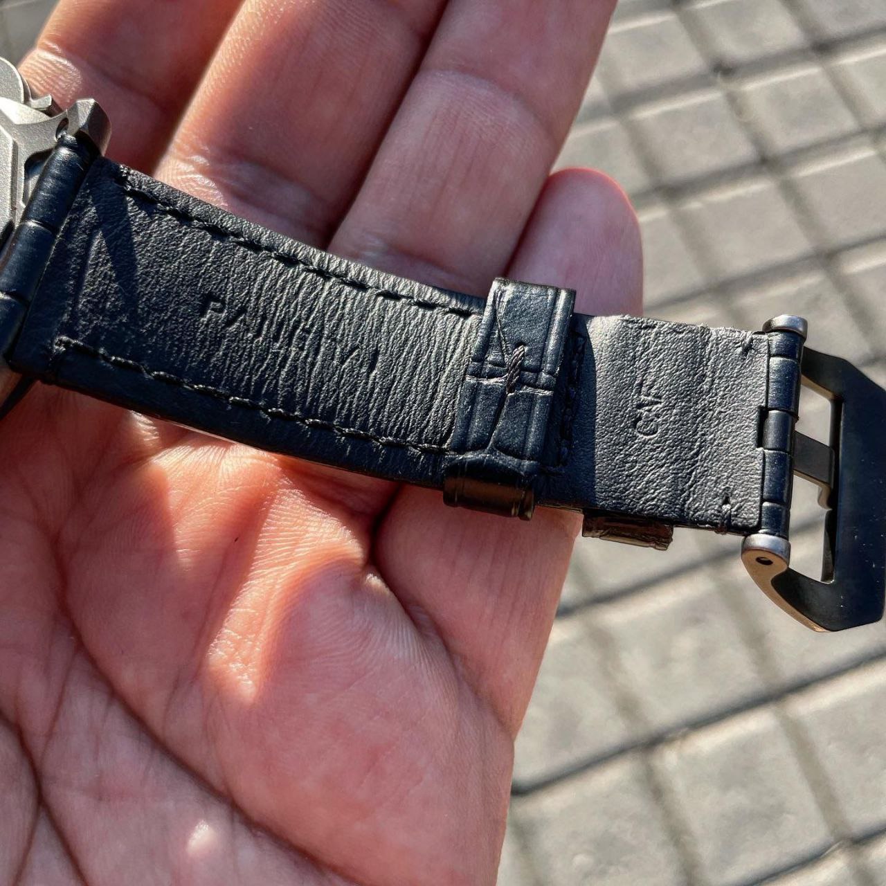 Panerai Luminor GMT Titanium 42 mm